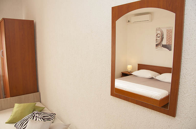 Croatia Guest House Kastela Room Green 3